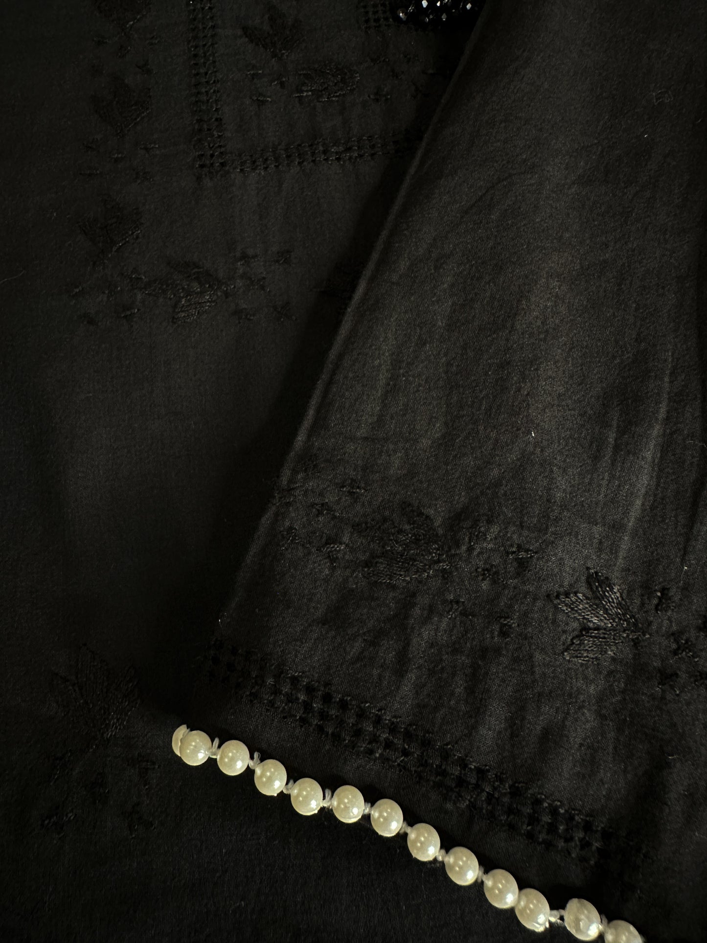 Black- Light Tarkashi Hand Embroidered Kurta