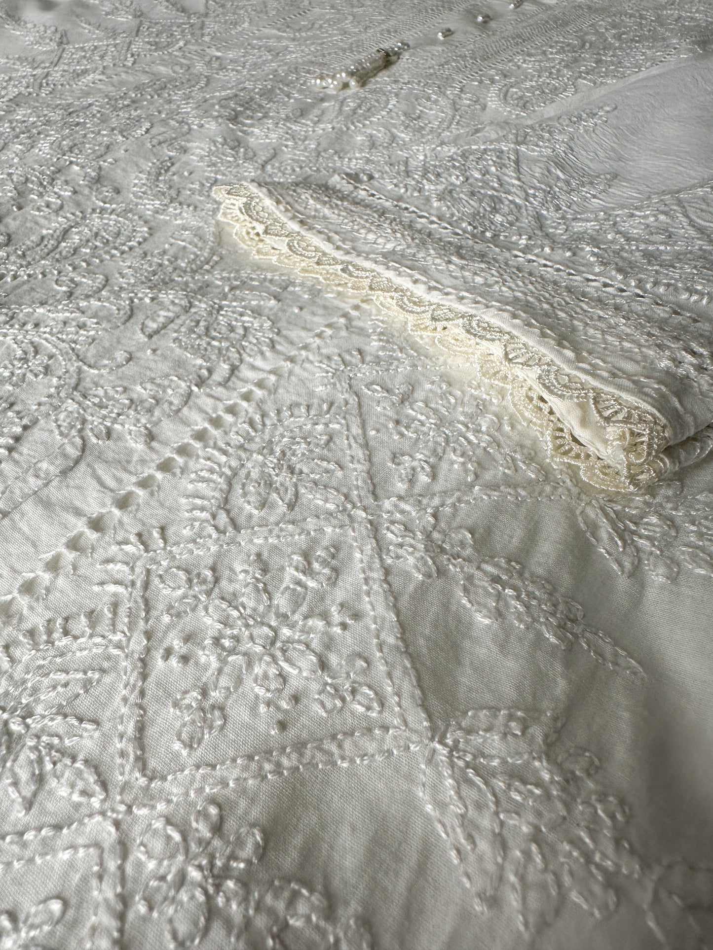Classic White Full Tarkashi Hand Embroidered Kurta