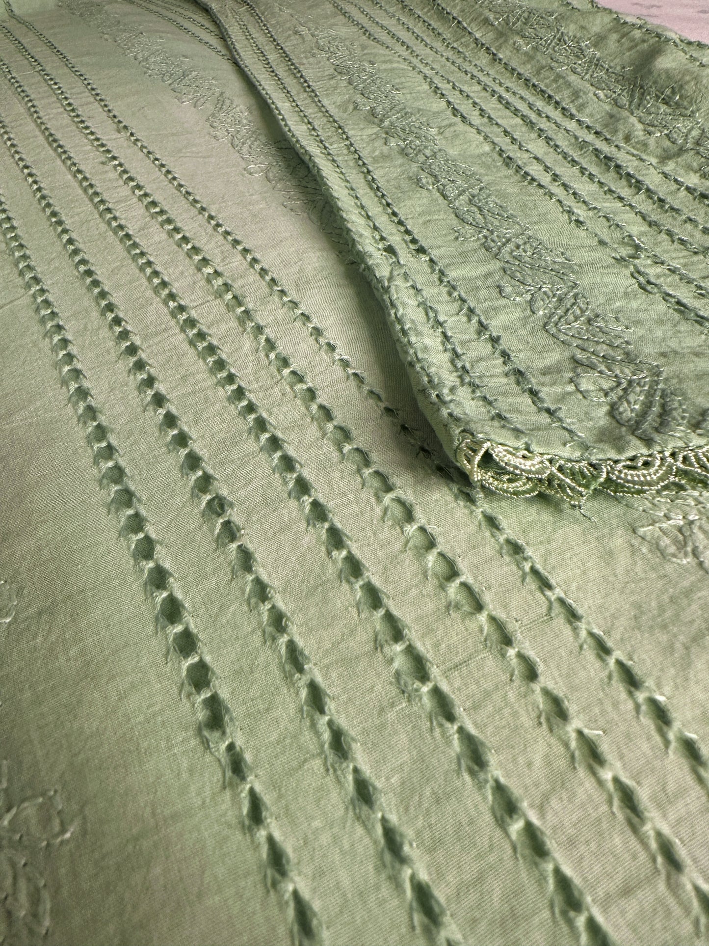 Pistachio Green - Tarkashi Hand Embroidered Kurta