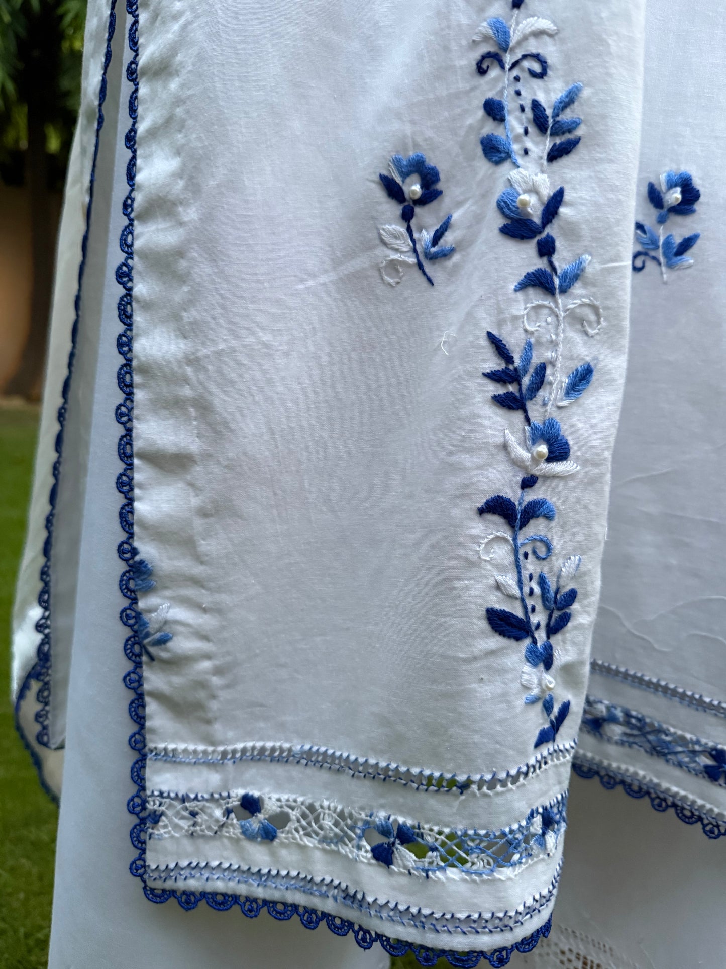 Iris - 2 Piece Set (Kurta & Dupatta)